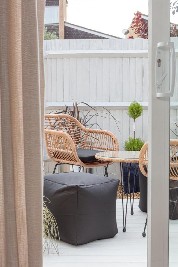 Laburnum By The Sea Lancing Exterior foto